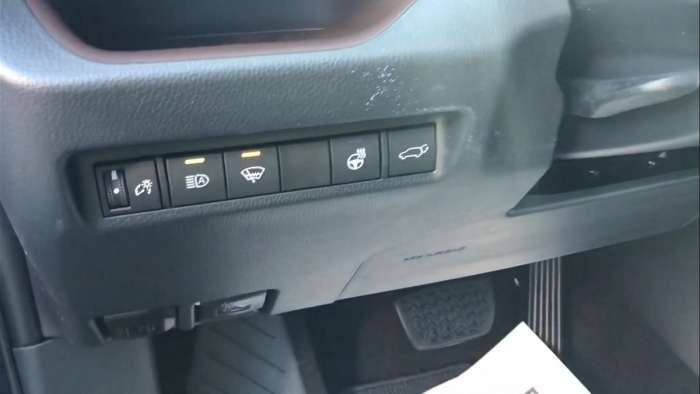 2020 Toyota RAV4 windshield wipers de-icer button
