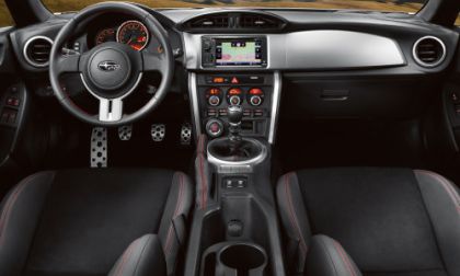 The dash of the 2013 Subaru BRZ