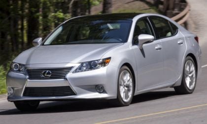 The 2013 Lexus ES350 on the road