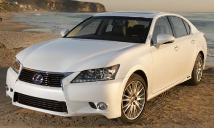 The 2013 Lexus GS450h front corner