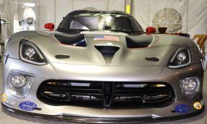 The 2013 SRT Viper GTS-R front end