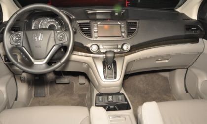 The dash of the 2012 Honda CR-V EX-L