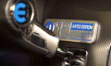 The unique shifter and serial plaque of the new Mopar '12
