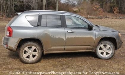 The side profile of the 2012 Jeep Compass Latitude 4x4