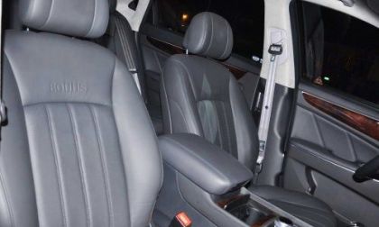 The front seats of the 2012 Hyundai Equus Signature