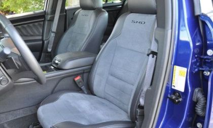 The front seats of the 2013 Ford Taurus SHO