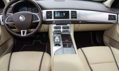 The dash of the 2012 Jaguar XF Supercharged