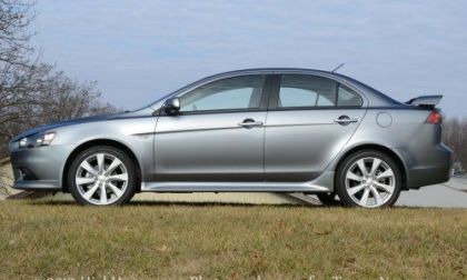 The side profile of the 2013 Mitsubishi Lancer GT