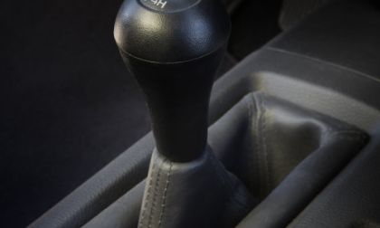 The transfer case shifter of the 2012 Ram 2500 Power Wagon Laramie