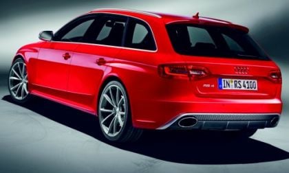 The rear of the new 2013 Audi RS4 Avant