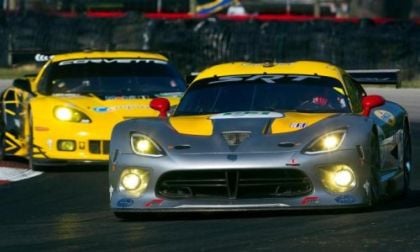 The #93 Viper GTS-R ahead of a Compuware Corvette ZR1.