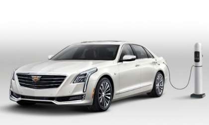 17 ct6 plugin hybrid white front