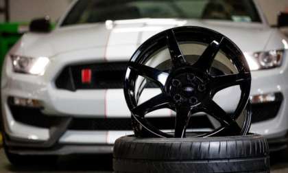 GT350R Mustang wheel