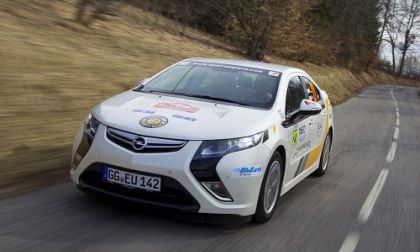 opel ampera