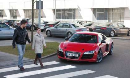 Audi e-Tron interacting with Pedestrians