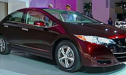 Can the Honda Clarity hybdrogen car replace a pure electric car?