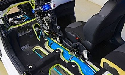 Peugeot is working on an air/hydraulic hybrid car system