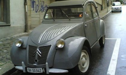 1950s Citroen 2CV, Wikimedia