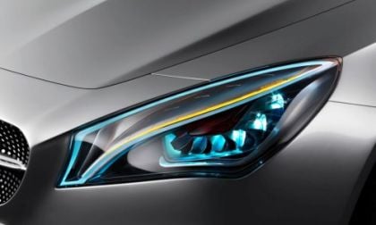 Mercedes-Benz Concept Style Coupe kinetic headlight