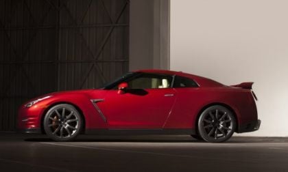 2015 Nissan GT-R in red