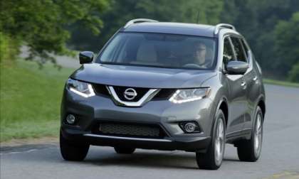 2014 Nissan Rogue on the go