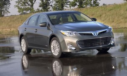 2013 Toyota Avalon Hybrid