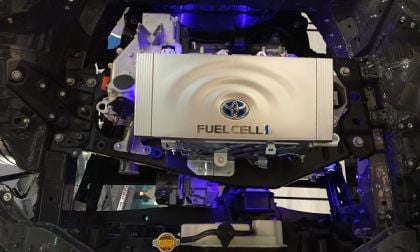 2016 Toyota Mirai launch halted