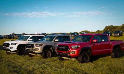 2017 Toyota Tacoma TRD Pro named midisze pickup truck of Texas