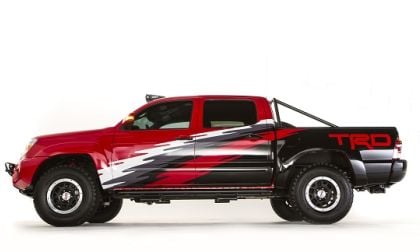 2015 Toyota Tacoma sales up Chevy Colorado GMC Canyon