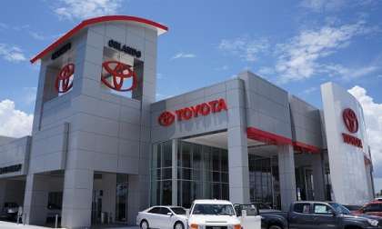 Toyota Dealers Top Mercedes and Lexus In Customer Survey