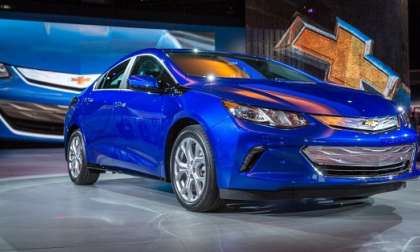 2016 Chevy Volt is Green Car of the Year