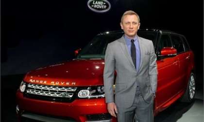 Daniel Craig with 2014 Range Rover Sport 
