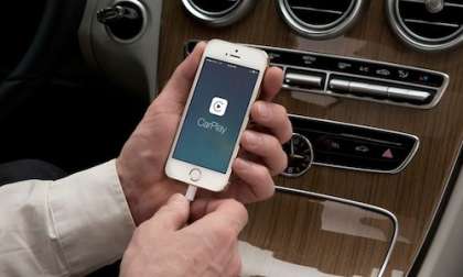 Apple’s new CarPlay debuts in new 2015 Mercedes-Benz C-Class