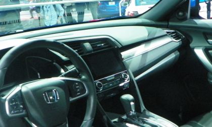 2016_Honda_Civic_Coupe