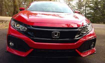 2017_Honda_Civic_Hatchback