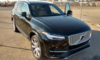 2017_Volvo_XC90_T6_Inscription