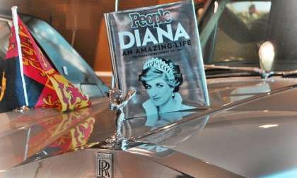 Volo Auto Museum to sell Princess Diana's $2 million Rolls to highest bidder. (P
