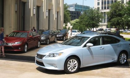 A bevy of 2013 Lexus ES 350 and ES 300h models were made availble in Dallas ©DRB