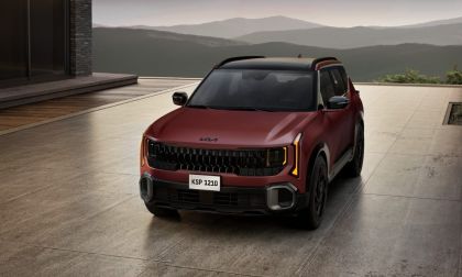 2027 Gen-2 Kia Seltos is shown in a stunning red color