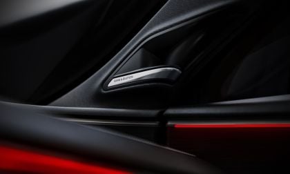Image of in-car audio by Bang & Olufsen courtesy of Acura