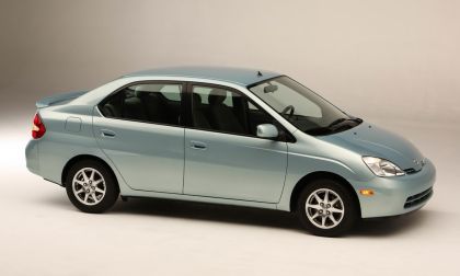 2000 Toyota Prius First Generation Green