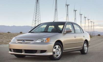 2003 Honda Civic Hybrid Front Shot