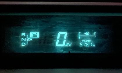 12 year old blue Toyota prius drives over 500 miles on a tank 
