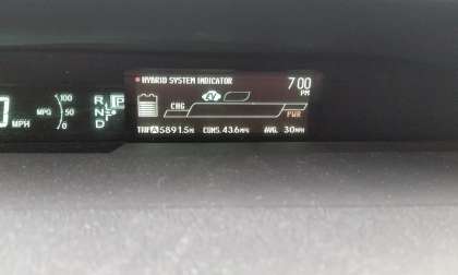 Check your Toyota Prius MPG on Dashboard