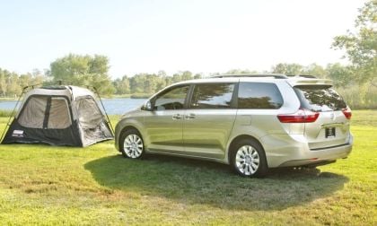 2015 Toyota Sienna Camping