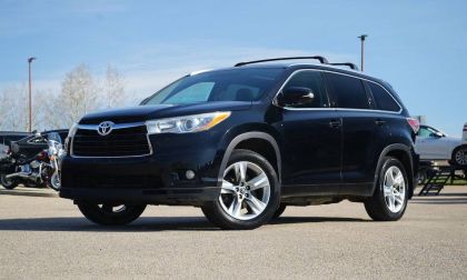 2016-Toyota-Highlander Limited