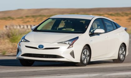2016 Toyota Prius White