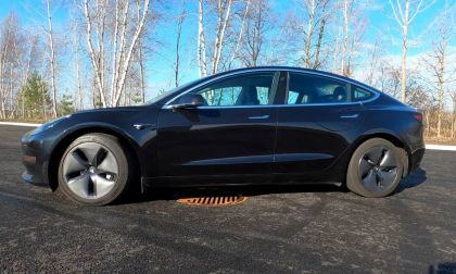 2018 Tesla Model 3 Long Range owner worried about battery degradation as battery range has dropped significantly after just 84,000 miles
