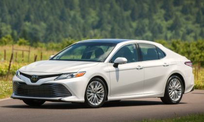 2018 Camry XLE V6 Driver's Side