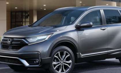 2017-2019 Honda CR-V class-action lawsuit, windshield, display screen
